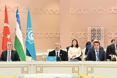 İlham Əliyev Türküstanda TDT-nin qeyri-rəsmi Zirvə görüşündə çıxış edib -  YENİLƏNİB 3