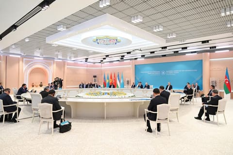 İlham Əliyev Türküstanda TDT-nin qeyri-rəsmi Zirvə görüşündə çıxış edib -  YENİLƏNİB 3