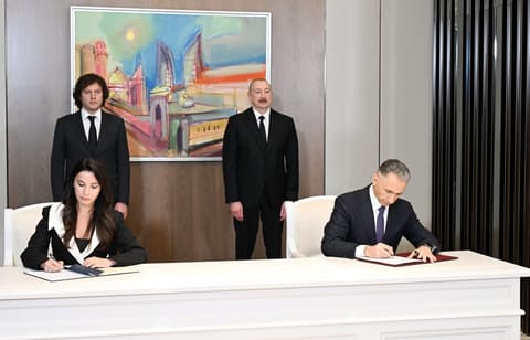 İlham Əliyevin Gürcüstanın Baş naziri ilə görüşü olub