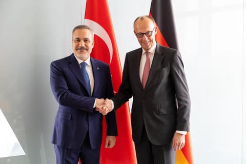 Fridrix Merts və Hakan Fidan arasında görüş olub
