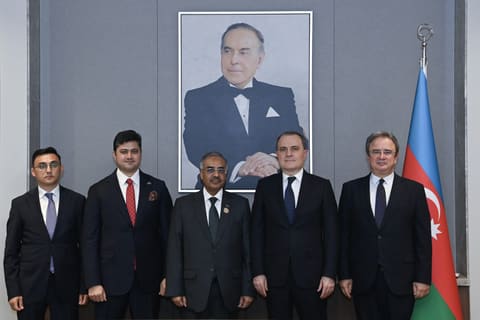 Ceyhun Bayramov D-8 İqtisadi Əməkdaşlıq Təşkilatının baş katibi ilə görüşüb