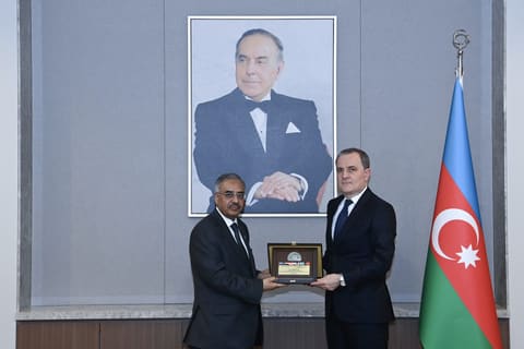 Ceyhun Bayramov D-8 İqtisadi Əməkdaşlıq Təşkilatının baş katibi ilə görüşüb