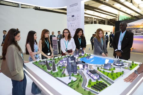 XRİTDX WUF13-də kibertəhlükəsizliyin dayanıqlı şəhərlərin inkişafındakı rolunu nümayiş etdirir - Fotolar