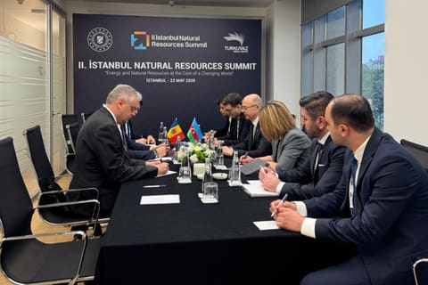 Zəngəzur dəhlizi vasitəsilə enerji ötürülməsi layihələri İstanbulda müzakirə olunub