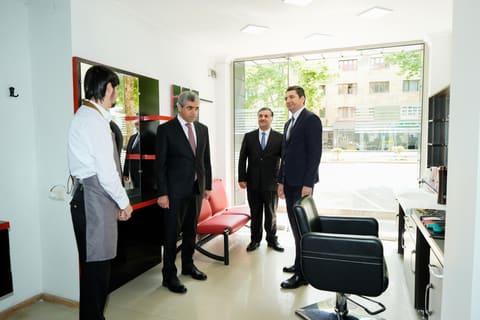 Xankəndidə özünüməşğulluq proqramı çərçivəsində yaradılan kiçik təsərrüfatlara baxış keçirilib