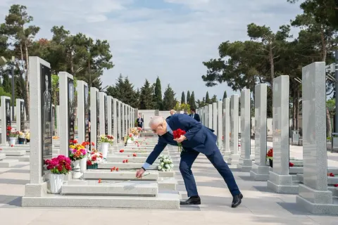 ETSN kollektivi peşə bayramını qeyd edib - Fotolar