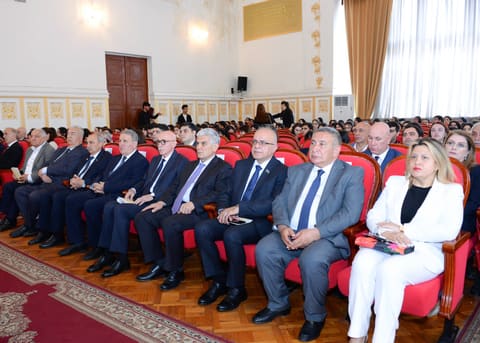 “Ana dili: kimlik və gələcək” gənclərin iştirakı ilə respublika konfransı keçirilib