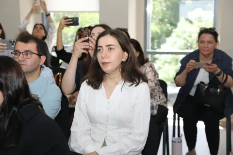 Xarici dil fənləri üzrə imtahan modelinin növbəti təqdimatı keçirilib