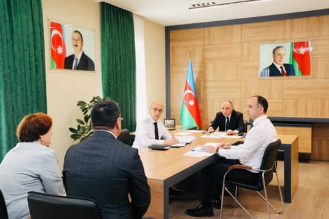  Baş prokuror paytaxtın Qaradağ rayonunda vətəndaşları qəbul edib