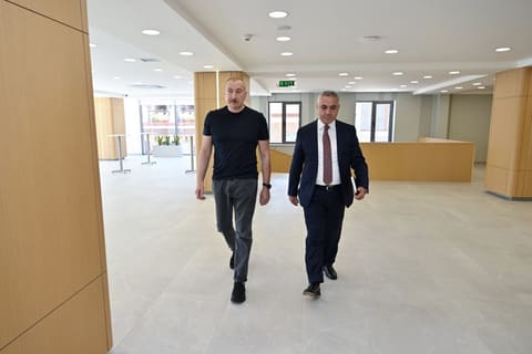 Prezident İlham Əliyev Xankəndidə əsaslı şəkildə yenidən qurulmuş Mədəniyyət Mərkəzinin açılışında iştirak edib