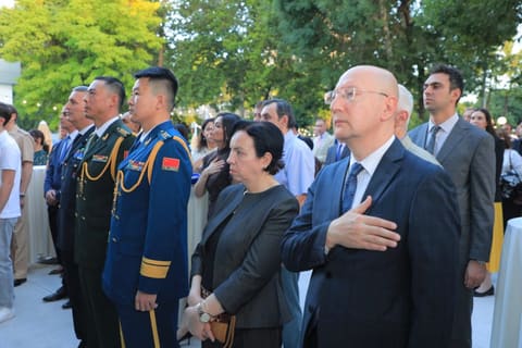 Azərbaycanın Müstəqillik Günü münasibətilə Daşkənddə rəsmi qəbul təşkil edilib