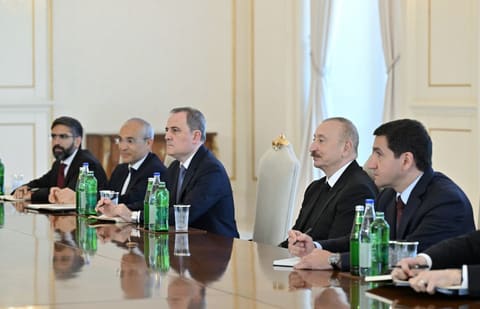  İlham Əliyev ABŞ Dövlət katibinin köməkçisinin başçılıq etdiyi nümayəndə heyətini qəbul edib