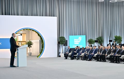 İlham Əliyev 31-ci “Baku Energy Forum”un rəsmi açılış mərasimində iştirak edib - YENİLƏNİB 3