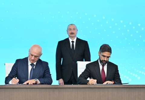 Bakı Enerji Həftəsi çərçivəsində maliyyə dəyəri 7,5 milyard dollar olan müqavilələr imzalanıb