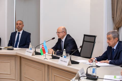 Energetika naziri Venesuela və İranın nazir müavinləri ilə görüşlər keçirib