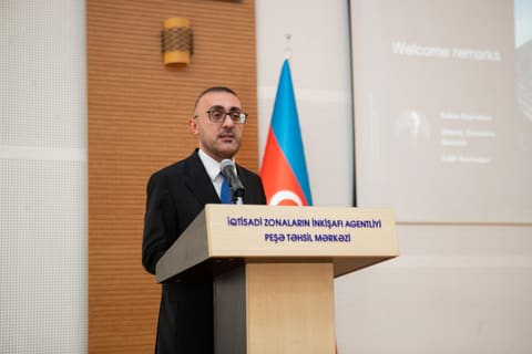 Sumqayıt Sənaye Parkında “Sənaye Klasterlərinə Keçid” təşəbbüsünə dair vörkşop keçirilib