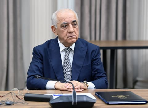 Əli Əsədov Bakıda keçirilən TDT-yə üzv ölkələrin mərkəzi bankları Şurasının iclasının iştirakçıları ilə görüşüb