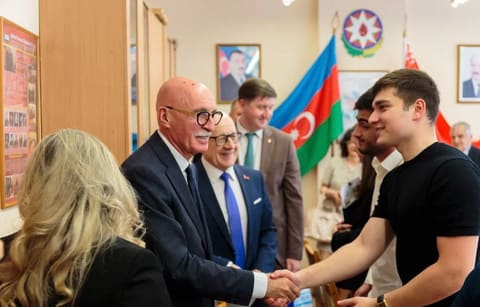 Nazir müavini Belarusda təhsil alan azərbaycanlı tələbələrlə görüşüb