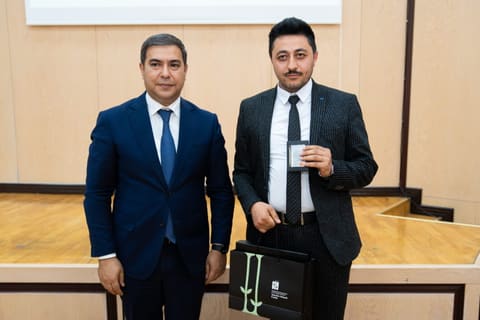 Gəncə-Daşkəsən regionunda fəaliyyət göstərən təhsil işçilərinə TəhsilPlus kartları təqdim olunub