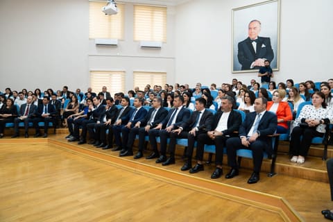Gəncə-Daşkəsən regionunda fəaliyyət göstərən təhsil işçilərinə TəhsilPlus kartları təqdim olunub
