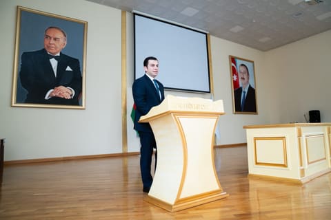 Gəncə-Daşkəsən regionunda fəaliyyət göstərən təhsil işçilərinə TəhsilPlus kartları təqdim olunub