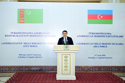Türkmənistan Dövlət Təsviri Sənət Muzeyində “Azərbaycan milli irsinin inciləri” adlı sərginin açılışı keçirilib