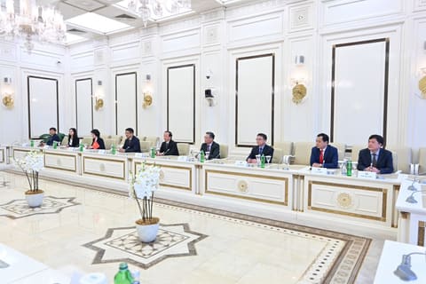 Milli Məclisin sədri Sahibə Qafarova Vyetnamın Baş prokuroru ilə görüşüb