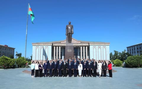 Naxçıvanda Vəkillər Kollegiyası və Mediasiya Şurasının birgə təşkilatçılığı ilə regional konfrans keçirilib - Fotolar