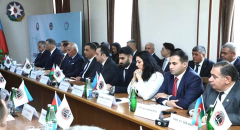 Naxçıvanda Vəkillər Kollegiyası və Mediasiya Şurasının birgə təşkilatçılığı ilə regional konfrans keçirilib - Fotolar