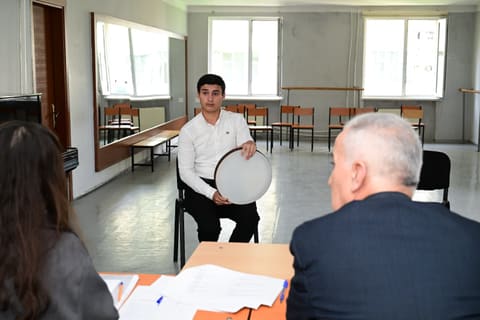 İncəsənət məktəb və mərkəzlərində ilk dəfə mərkəzləşdirilmiş buraxılış imtahanları keçirilib