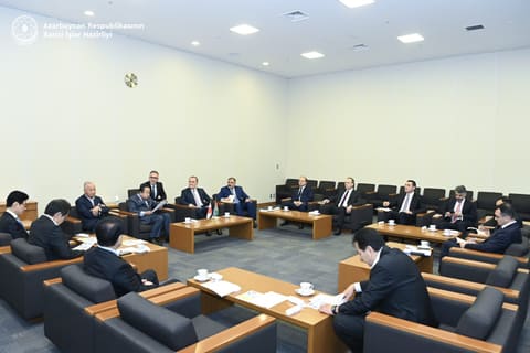  Ceyhun Bayramov Yaponiya-Azərbaycan Parlamentlərarası Dostluq Liqasının üzvləri ilə görüşüb