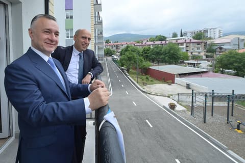 Emin Əmrullayev və Teymur Musayev Qarabağ Universitetinin Klinikasında olublar