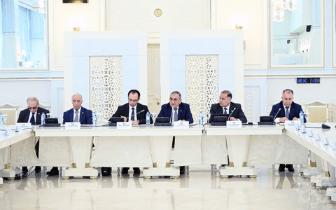 Parlamentdə ictimai dinləmə təşkil olunub