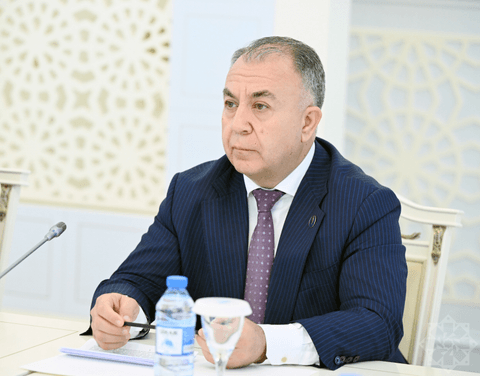 Parlamentdə ictimai dinləmə təşkil olunub