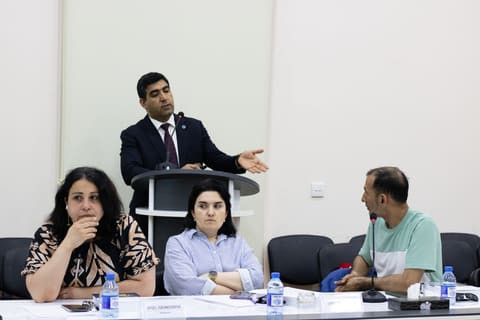 Media nümayəndələri üçün insan hüquqlarının qorunmasına dair maarifləndirici sessiya keçirilib