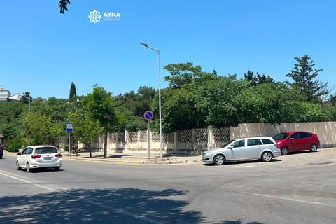 AYNA: 20 tibb müəssisəsinin qarşısında minib-düşmə yerləri təşkil edilib