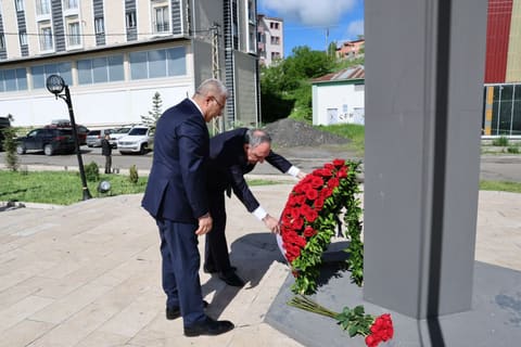 Kamran Əliyevin rəhbərlik etdiyi nümayəndə heyəti Qarsda rəsmi səfərdə olub