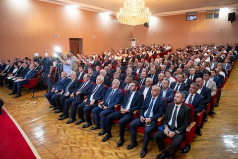 Ağcabədidə aqrar sahədə yeni Dövlət Proqramının müzakirəsi ilə bağlı regional müşavirə keçirilib