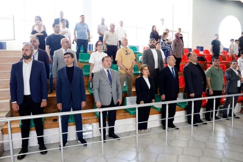 Azərbaycanda ilk dəfə paraüzgüçülük üzrə ölkə çempionatı reallaşıb