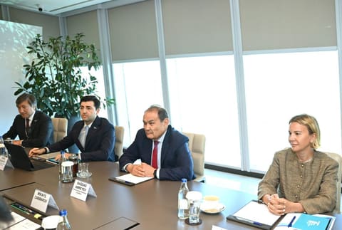Türk dövlətləri arasında əldə olunan nəticələr müzakirə edilib