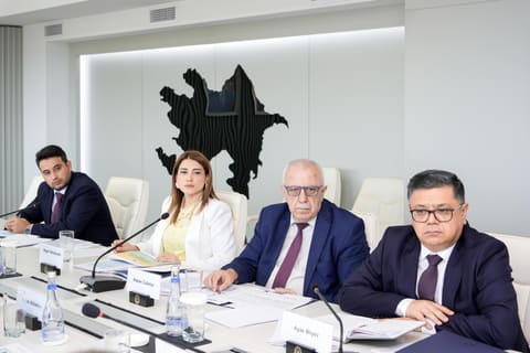 Sosial və İqtisadi məsələlər üzrə Üçtərəfli Komissiya növbəti iclasını keçirib