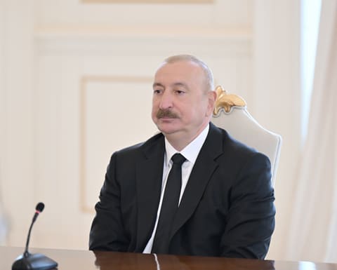 İlham Əliyevin Türkmənistan Prezidenti ilə geniş tərkibdə görüşü olub - YENİLƏNİB