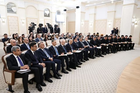 Azərbaycan və Türkmənistan prezidentləri mətbuata bəyanatlarla çıxış ediblər YENİLƏNİB 