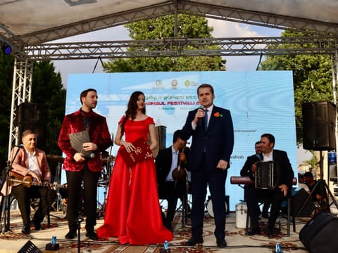 Samux rayonunda ilin ilk məhsul festivalı keçirilib