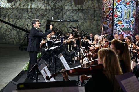 İlham Əliyevin adından Türkmənistan Prezidentinin şərəfinə dövlət ziyafəti verilib