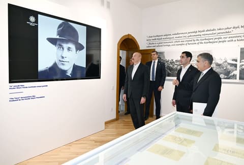 Azərbaycan və Türkmənistan prezidentləri Şuşada "Heydər Əliyev və Qarabağ" sərgisi ilə tanış olublar