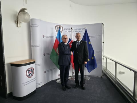 Kamran Əliyevin rəhbərlik etdiyi nümayəndə heyəti Slovakiyaya işgüzar səfər edib