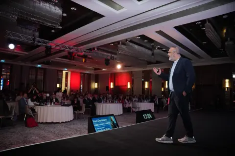 Azərbaycanda keçirilən Biznes Liderləri Zirvəsi uğurla yekunlaşıb