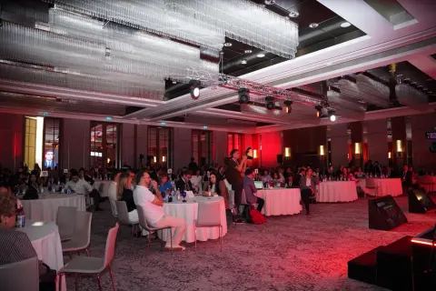 Azərbaycanda keçirilən Biznes Liderləri Zirvəsi uğurla yekunlaşıb