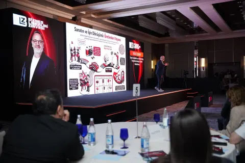 Azərbaycanda keçirilən Biznes Liderləri Zirvəsi uğurla yekunlaşıb